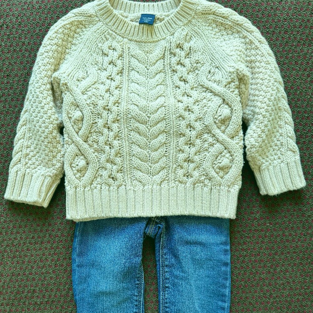GAP Baby Girls 18-24M Cream Cable Knit Sweater Old Navy Jeans 2-Piece Set